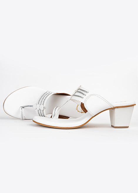 White block heel Kolhapuri