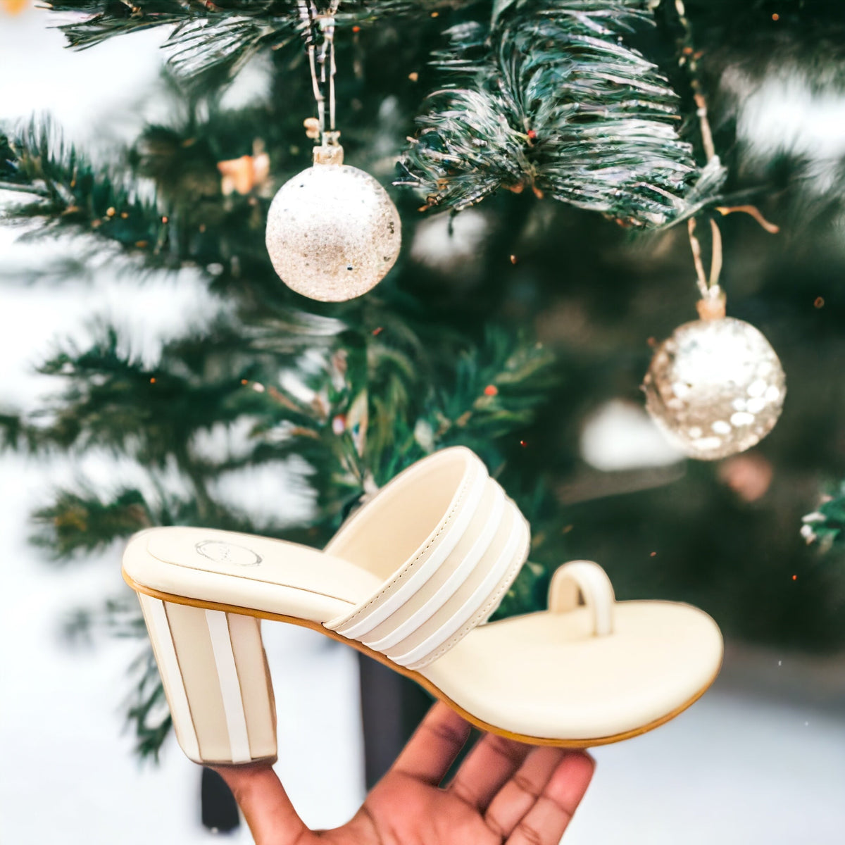 Snow Ball heel