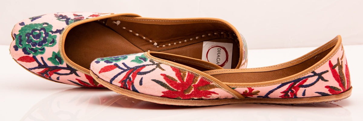 Kashmiri - Pink Flower jutti