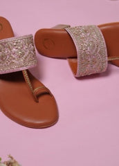 Adaah, Embroidered Block Heel Kolhapuri