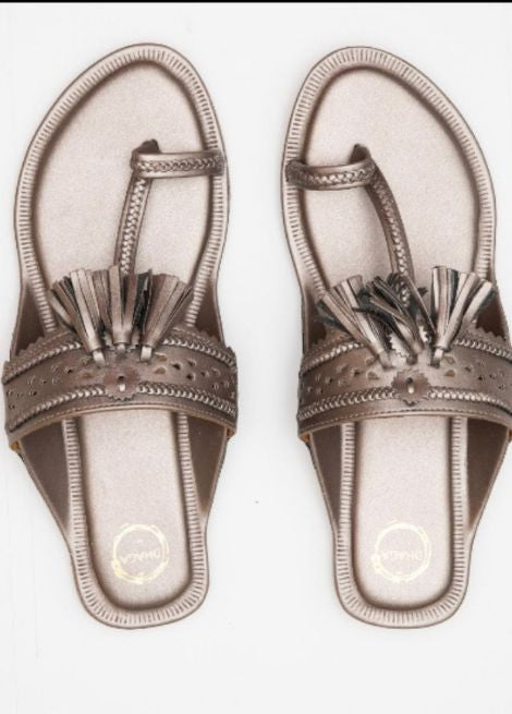 Metallic Tassels Flat Kolhapuri