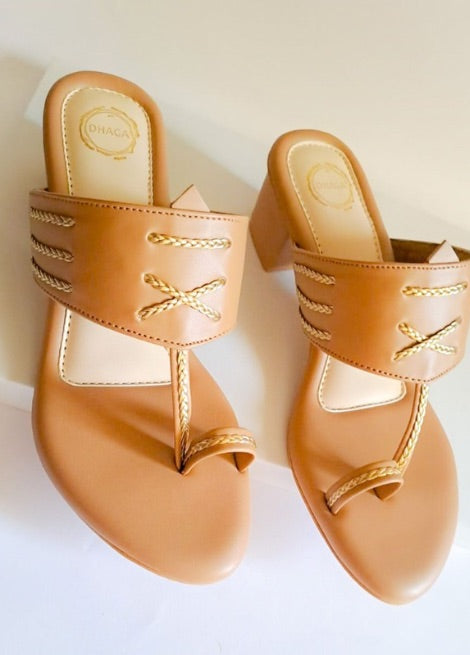 “Knot & Go”  Light brown block heels