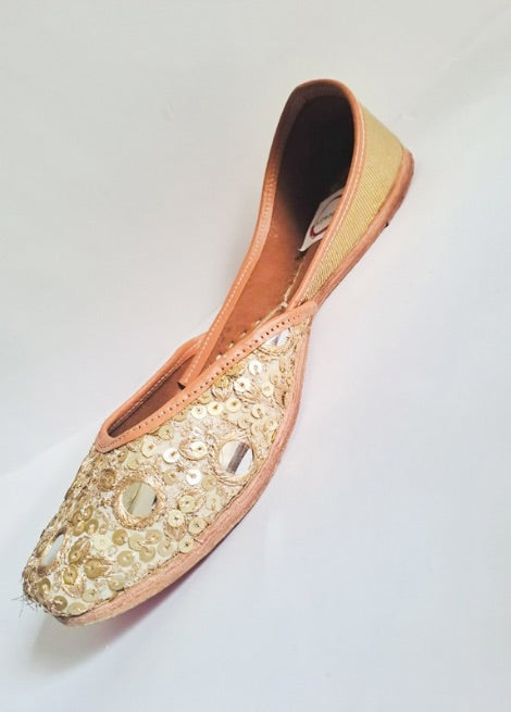 Sunehri Safar - Gold Jutti