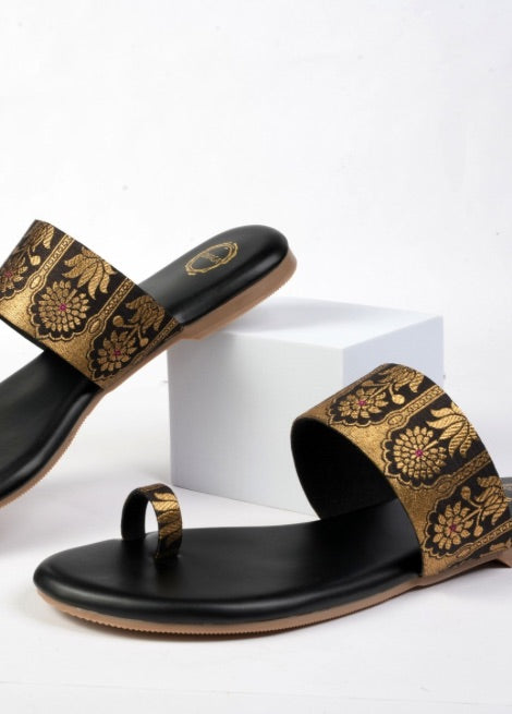 Midnight Maharani - Black Flat kolhapuri