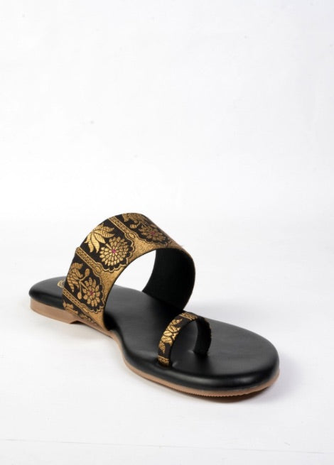 Midnight Maharani - Black Flat kolhapuri