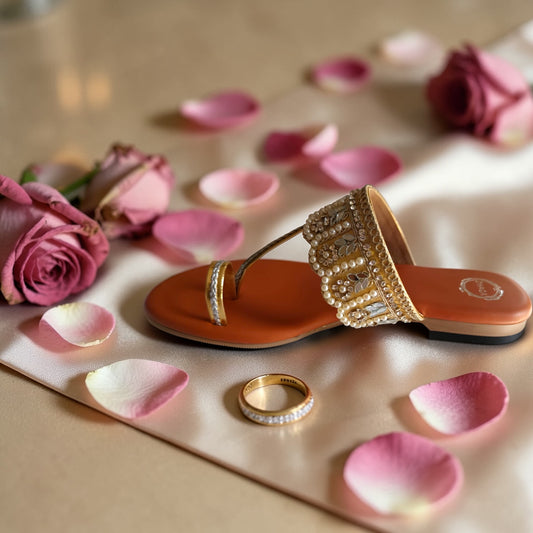 Anaya Pearl Glow - Gold Flat Kolhapuri