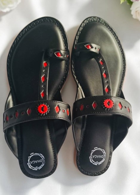 Rouge Noir - Red Flat Kolhapuri