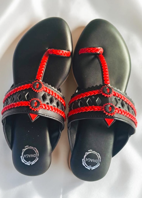 Crimson Edge - Red and Black Kolhapuri