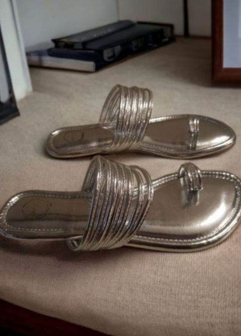 Silver Kolhapuri Flat
