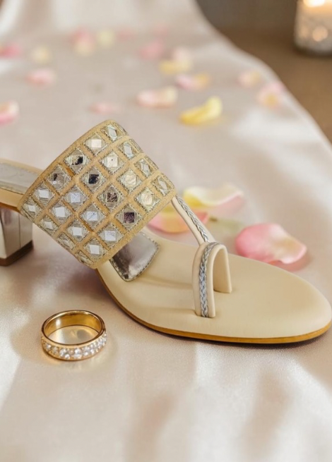 Ivory Mirror - Beige block Heel